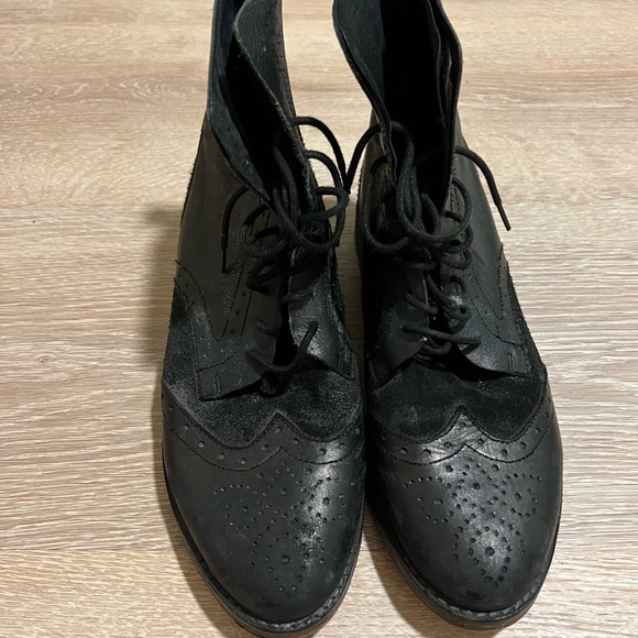 FREE PEOPLE  combat boots - Picture 5 of 16